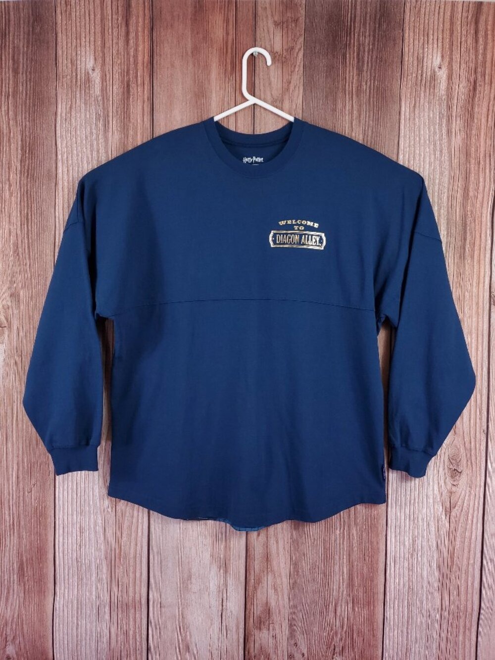Harry Potter Wizarding World Spirit Jersey Shirt Large Navy Gold Diagon Alley - Picture 3 of 13